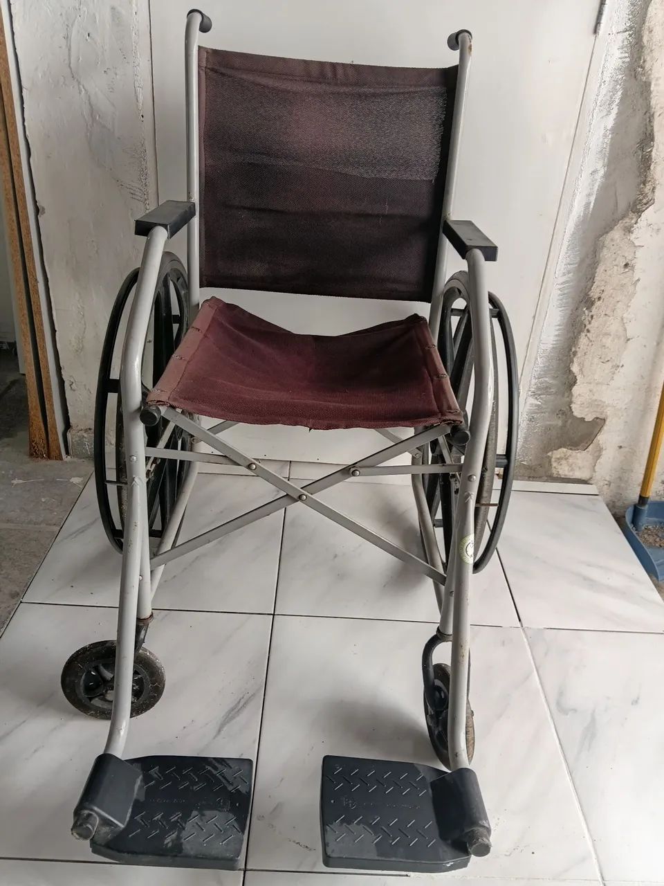 Cadeira de rodas - Foto 2
