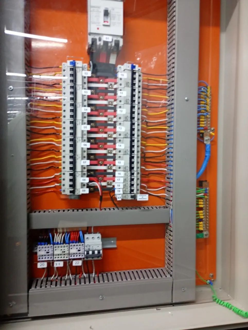 Eletricista Residencial, Predial e Comércial - Foto 4