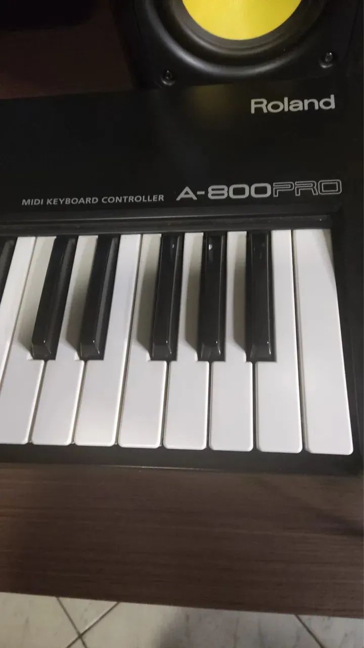 Teclado Controlador MIDI USB Roland A 800 Pro - Instrumentos