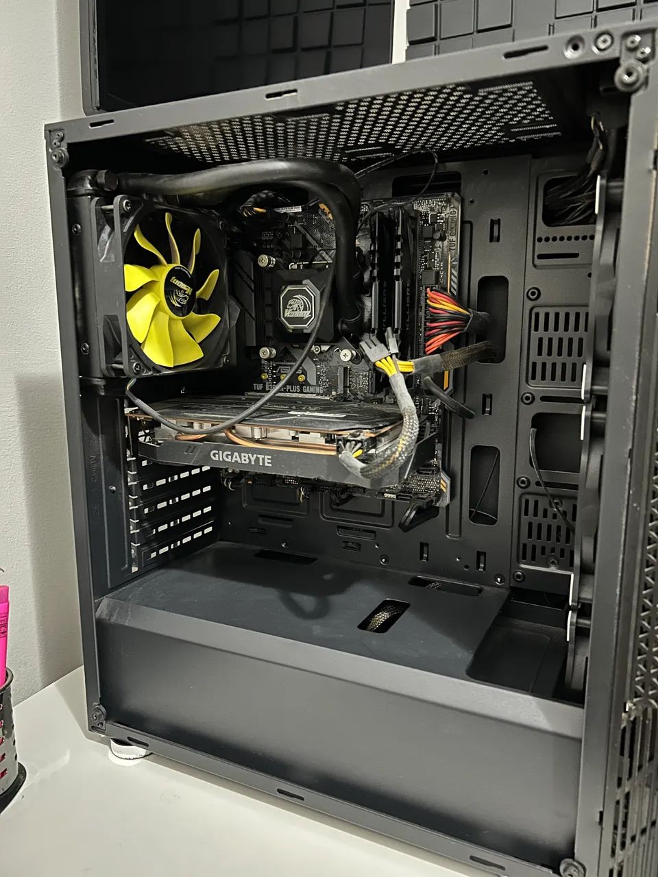 Computador gamer RX 5600 XT, 16GB de RAM, roda vários jogos preço para sair logo  - Foto 2