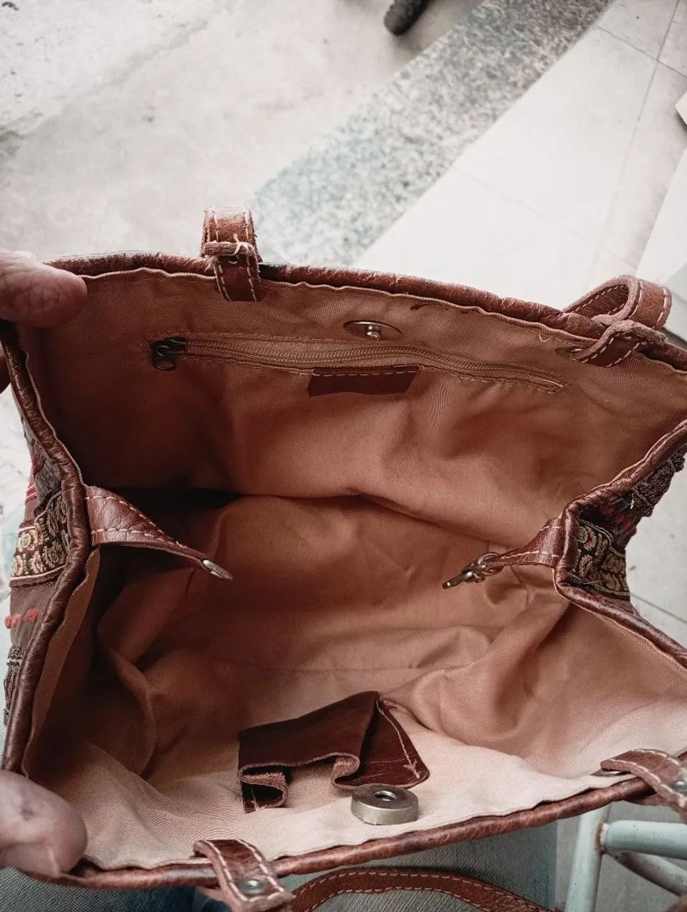 Bolsa de couro da spatifilus 120,00 - Foto 5