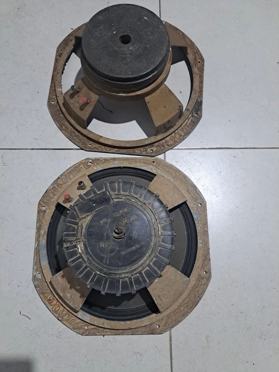 Par de ato falante ARLEN 15 polegadas 200 WATTS  - Foto 3