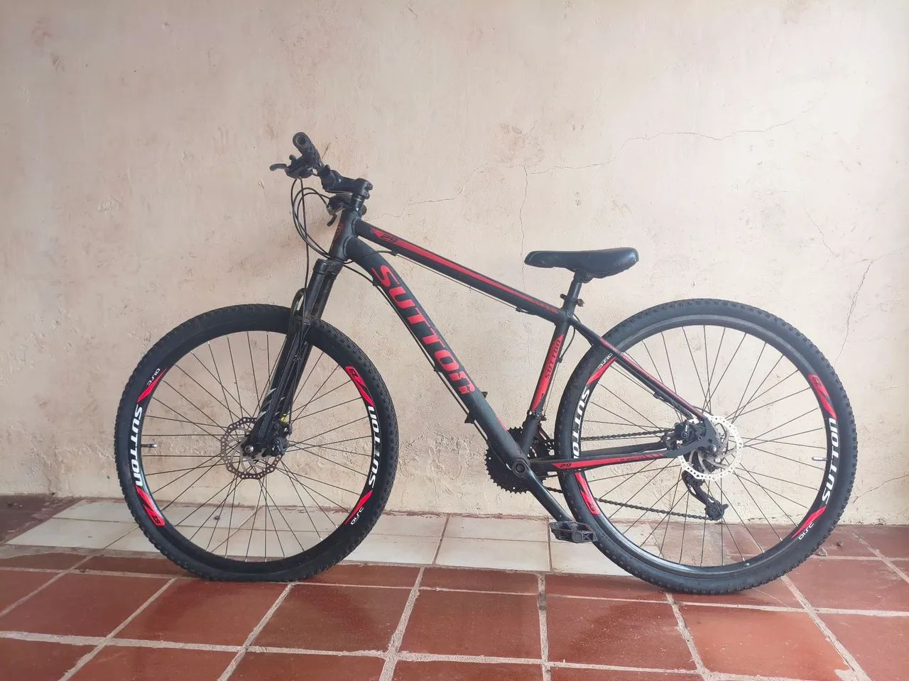 Vendo bicicleta Sutton aro 29 - Foto 2