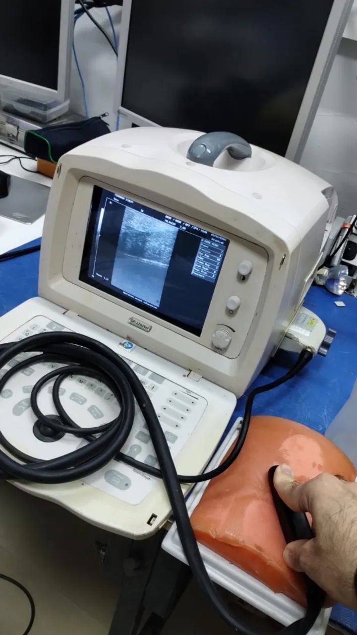 VENDO ULTRASSOM VETERINARIO MINDRAY DP 2200 GOIÂNIA - Foto 4