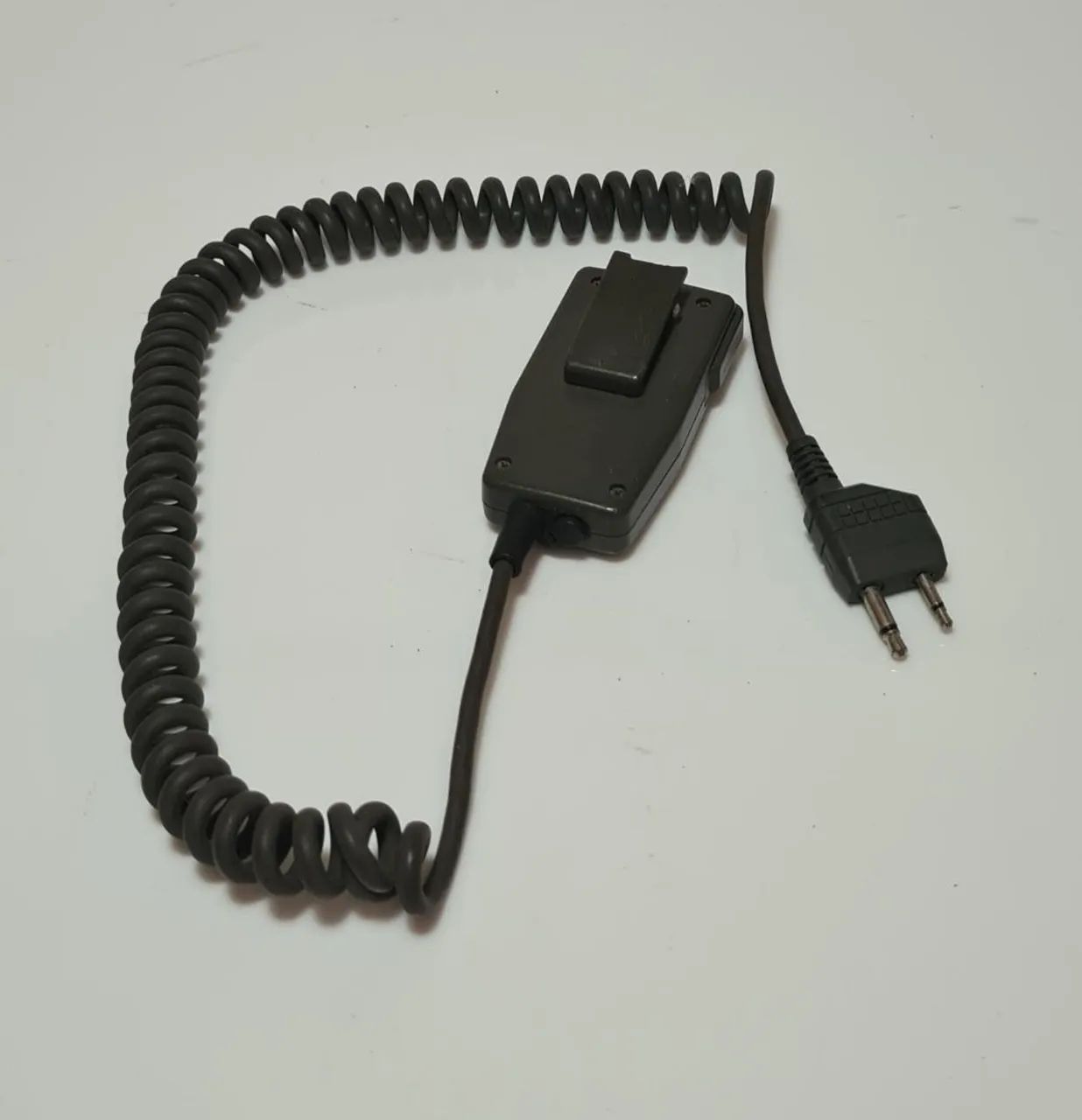 Microfone com Autofalante Yaesu Com Plug de 2 Pinos - Foto 2