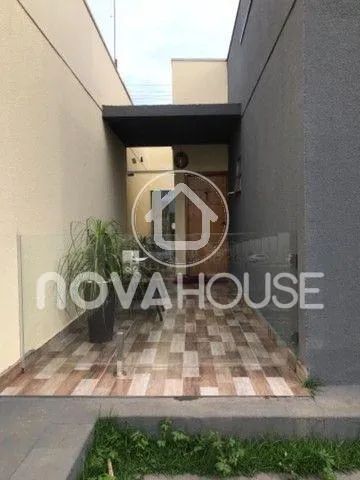 CASA EM CONDOMÍNIO