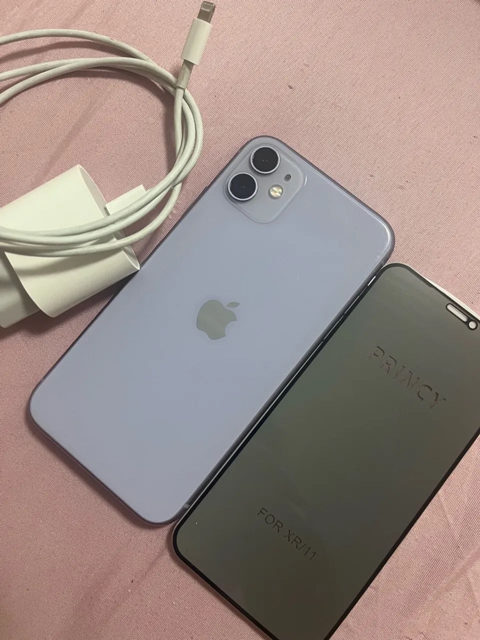 iPhone 11 ? 64g 