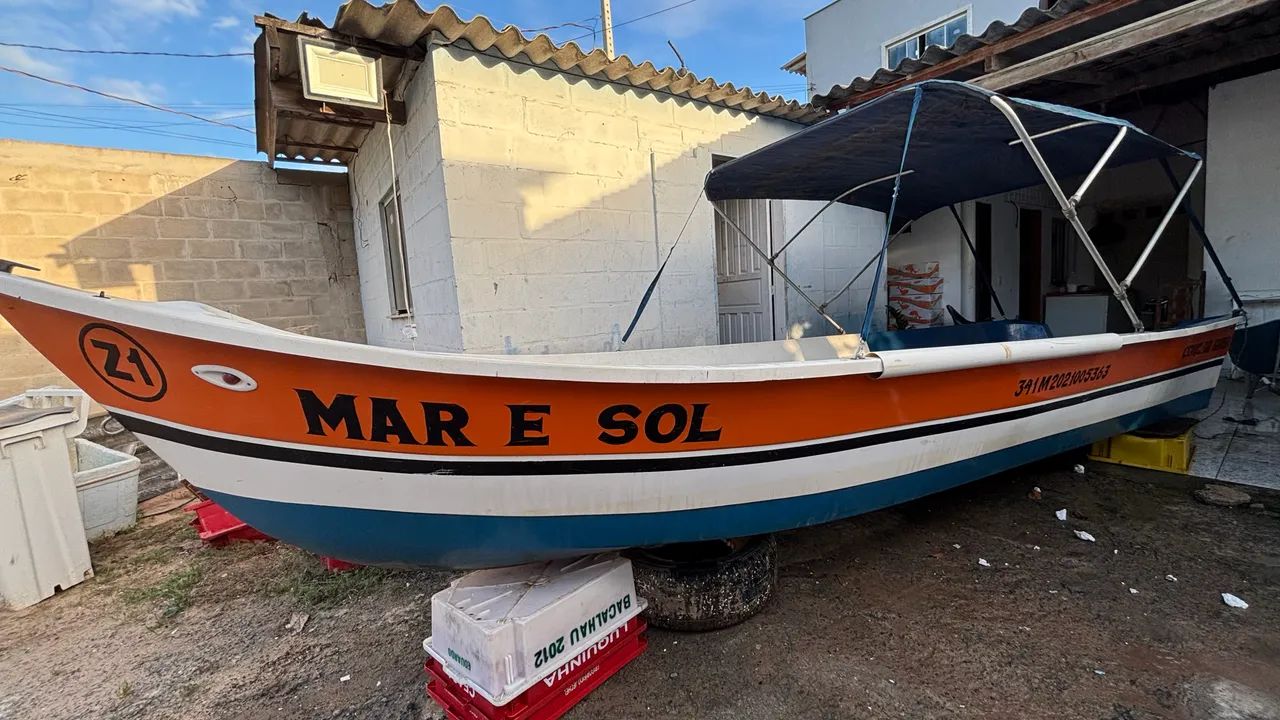 Barco de fibra  - Foto 3