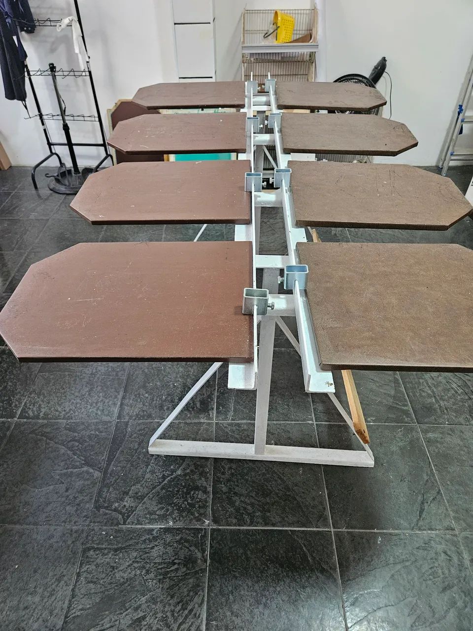 Mesa para estampar camisetas 8 berços  - Foto 5