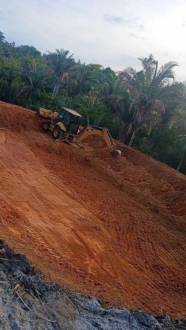 Serviços com retroescavadeira  - Foto 2