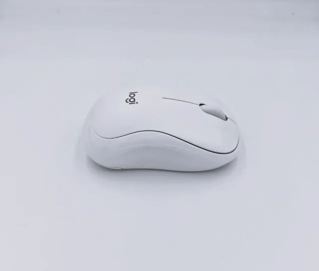Mouse sem fio Logitech M220 com Design Ambidestro e Clique Silencioso
