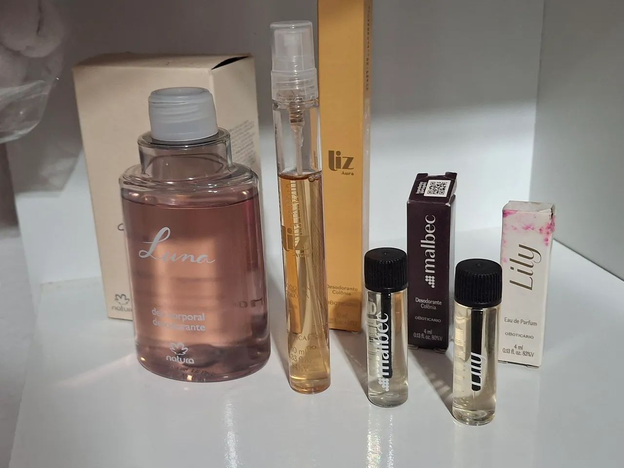 Perfumes lily, malbec, luna e liz