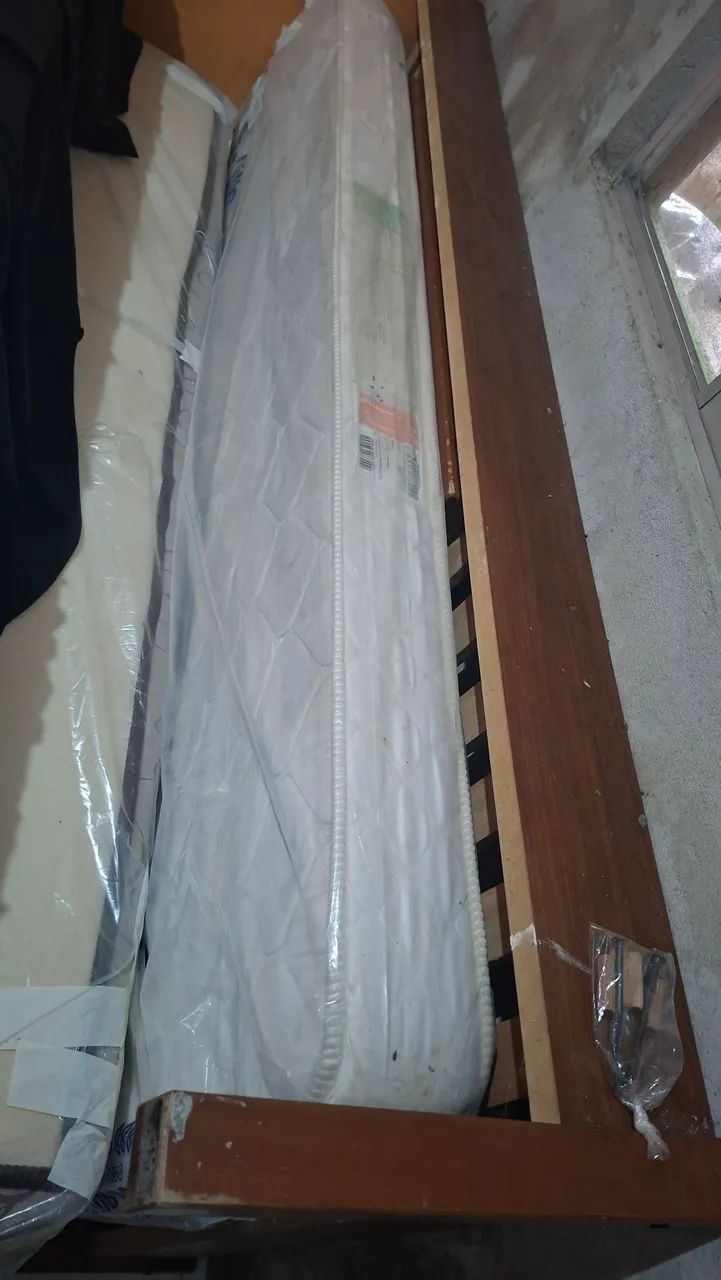Cama solteiro 
