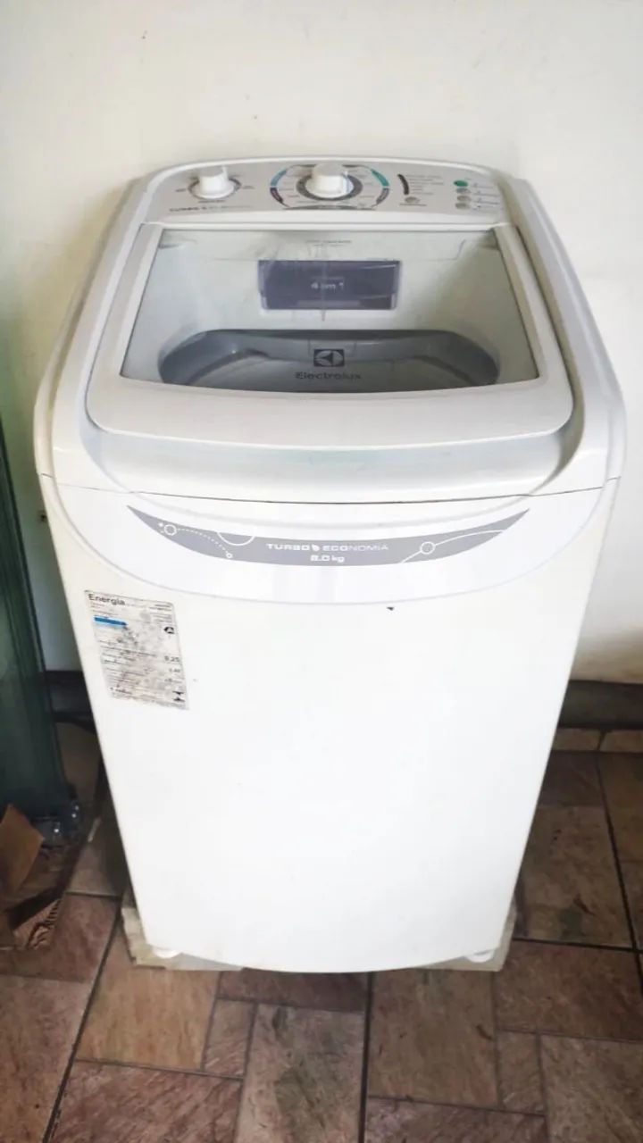 Maquina de lavar Eletrolux 8kg