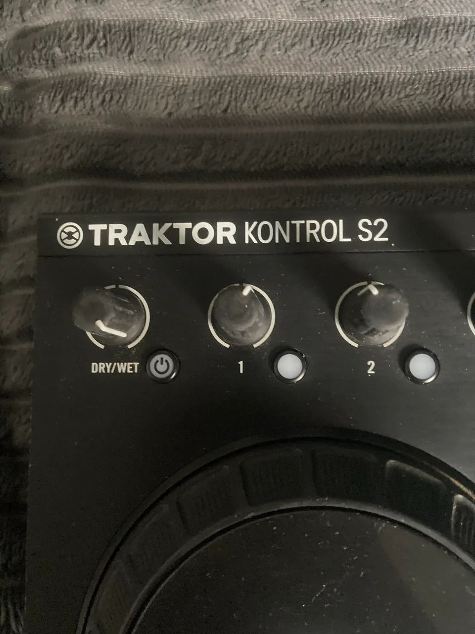 Controladora DJ Traktor S2 - Foto 4