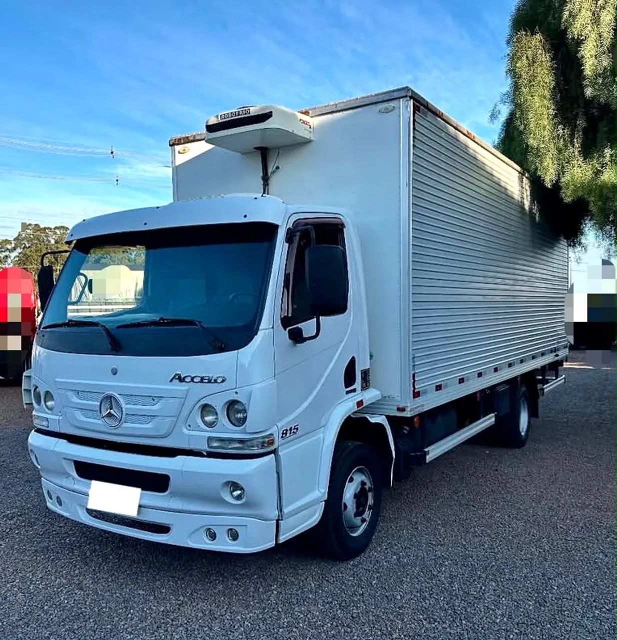 Mb accelo 815/baú refrigerado/2014 - Foto 4