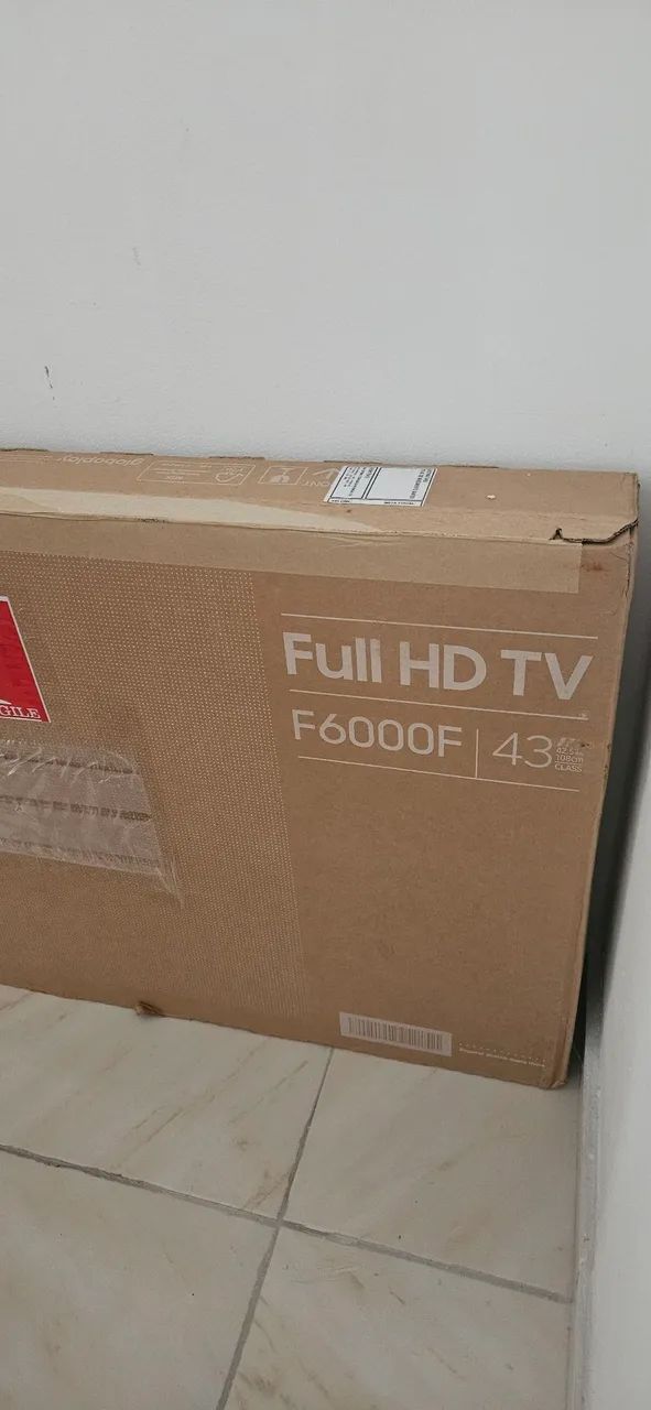 Smart TV Samsung 43" lacrada - Foto 2