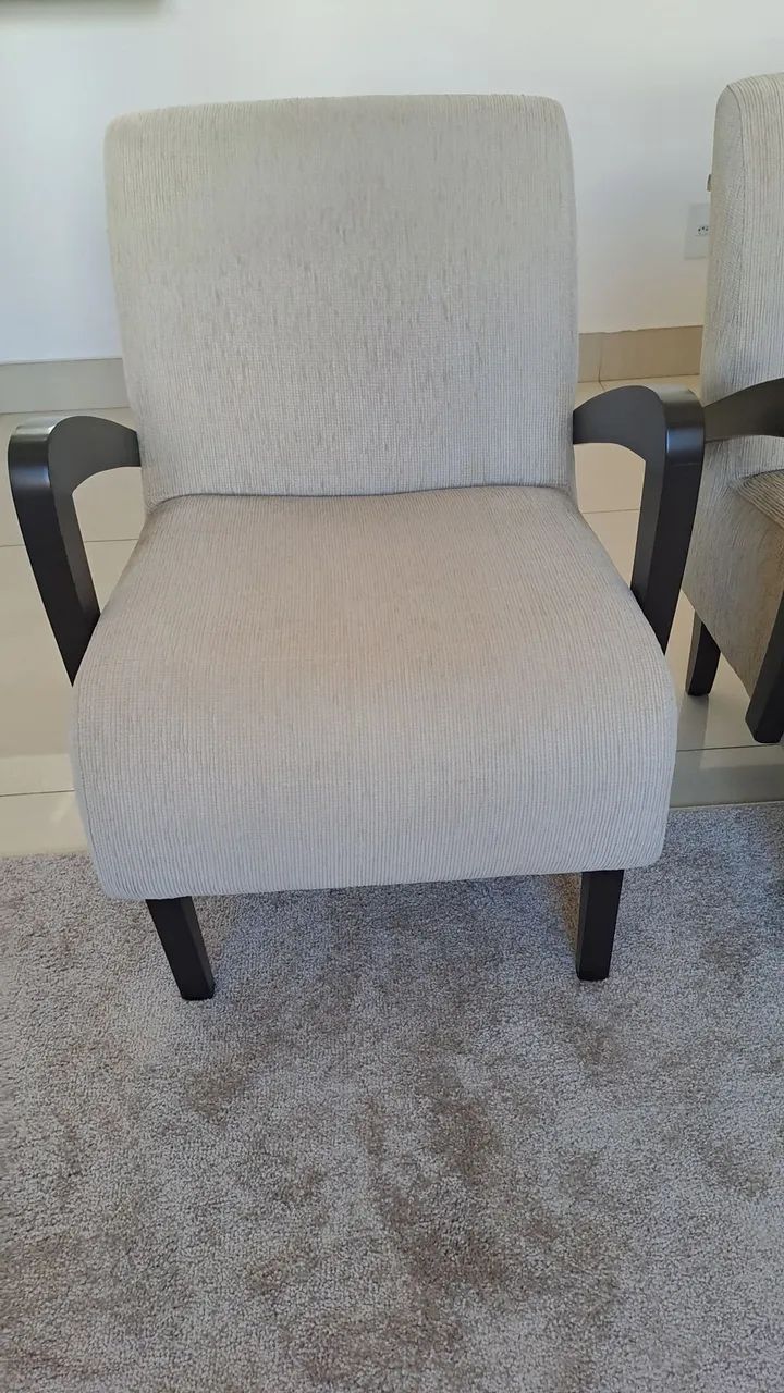 Poltrona estofada de sala de estar - Foto 2