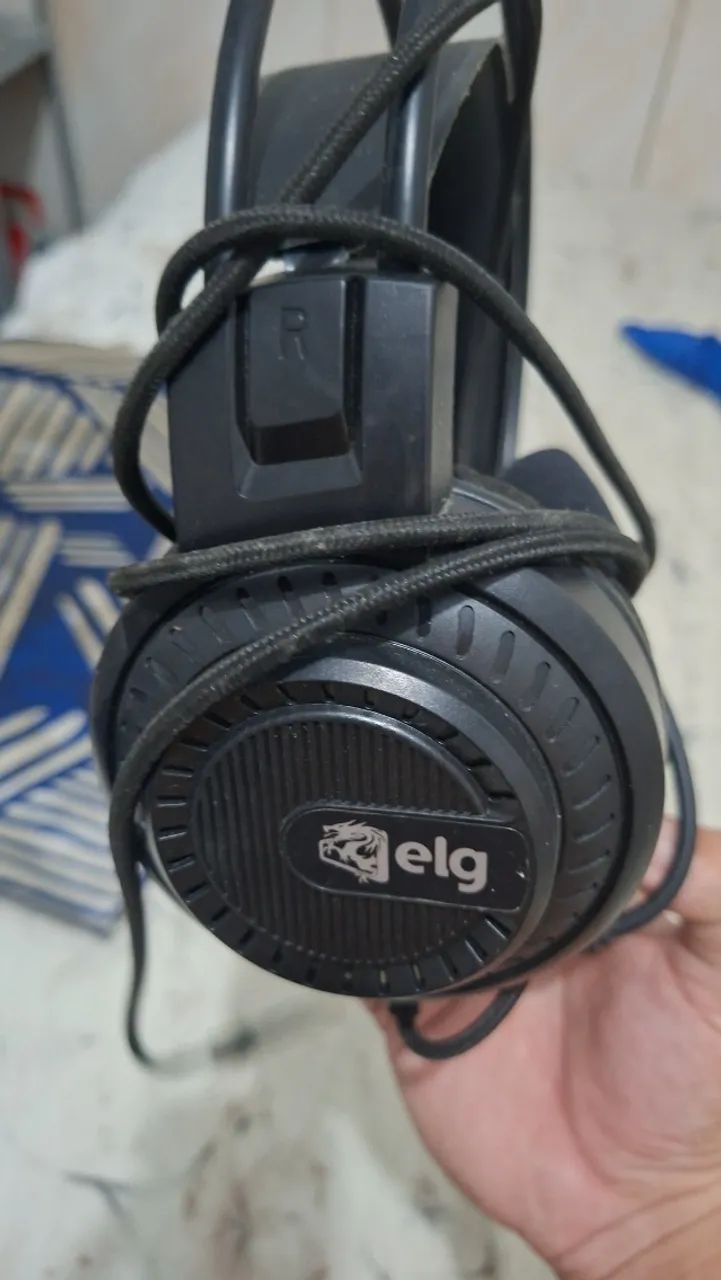 Headset Gamer ELG USB com Iluminação LED e Microfone (Usado)  - Foto 2