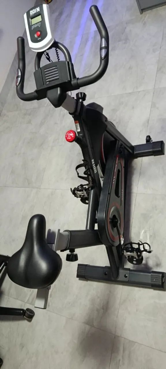 Bicicleta Ergométrica Odin fit para Spinning semi nova  - Foto 4