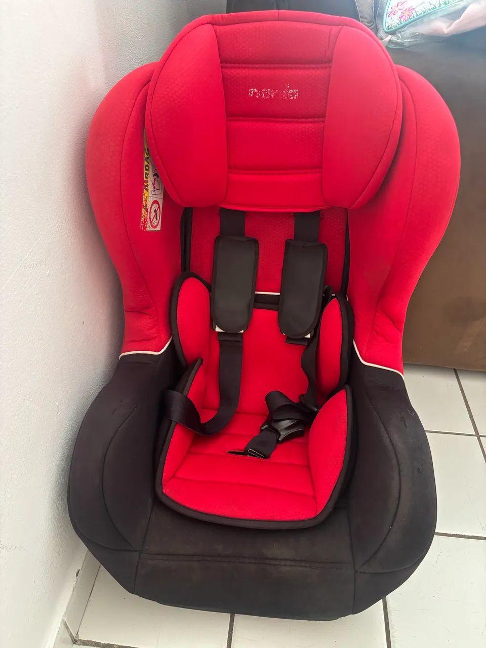 Cadeirinha de criança para carro 