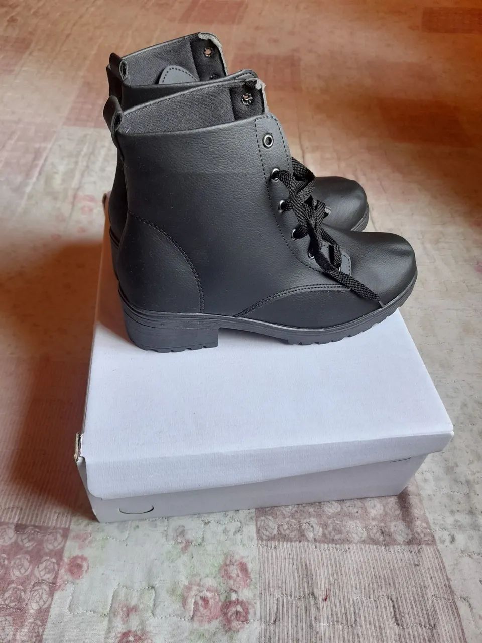 Bota - Foto 2