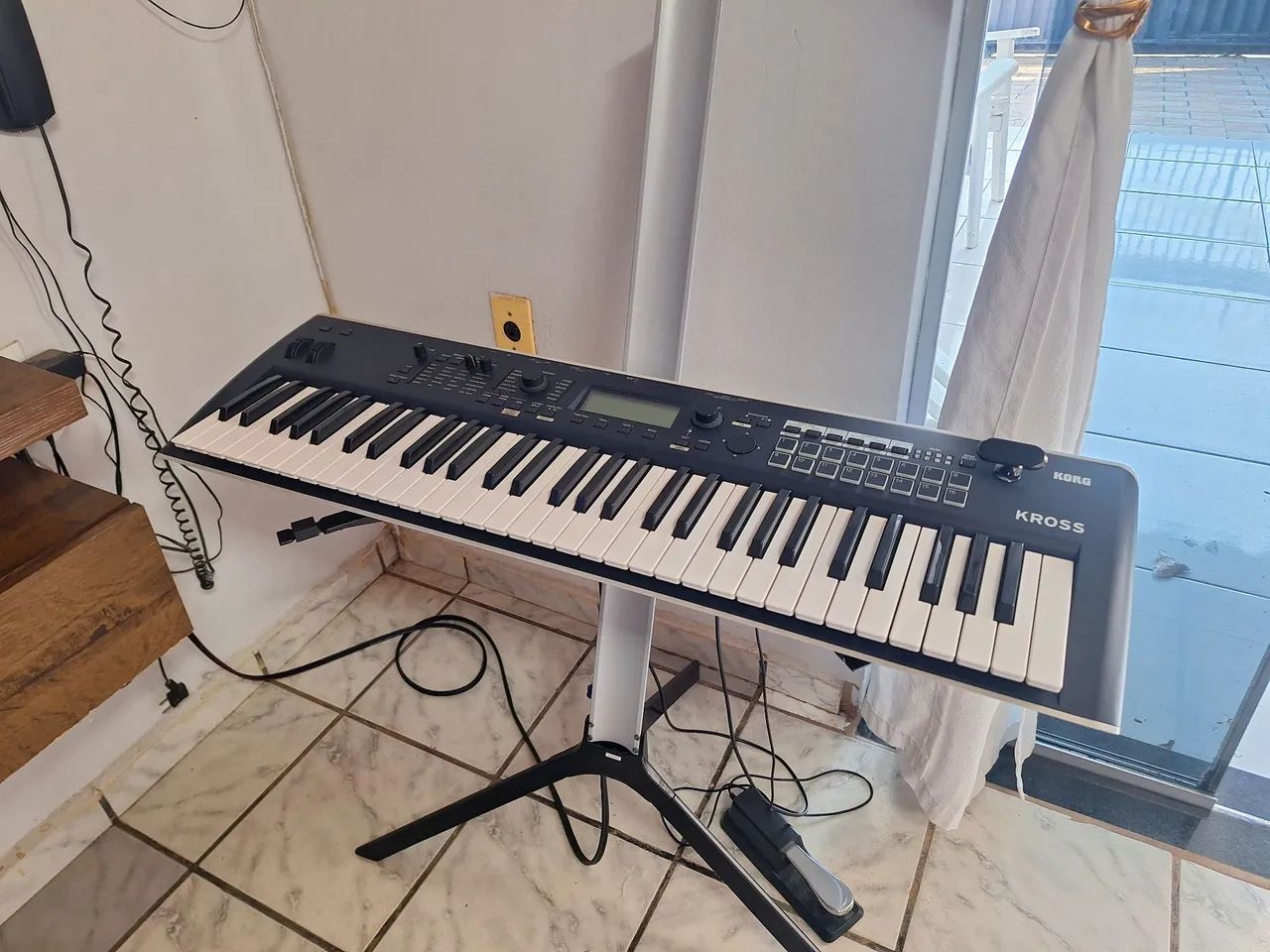 Teclado korg cross  2