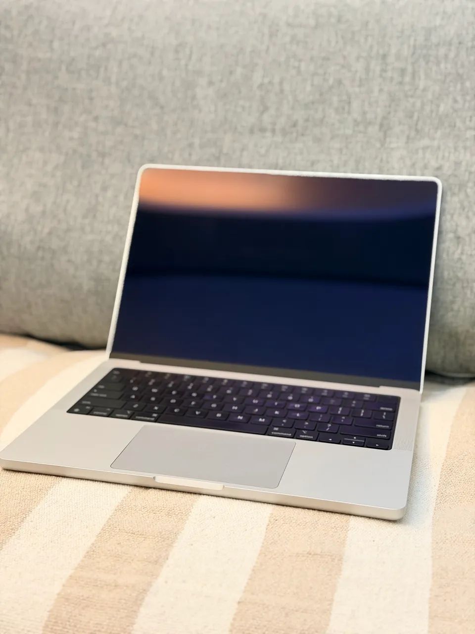 MacBook Pro M3 Pro 14? 18GB 512GB SSD | Bateria 98% | Impecável - Foto 2