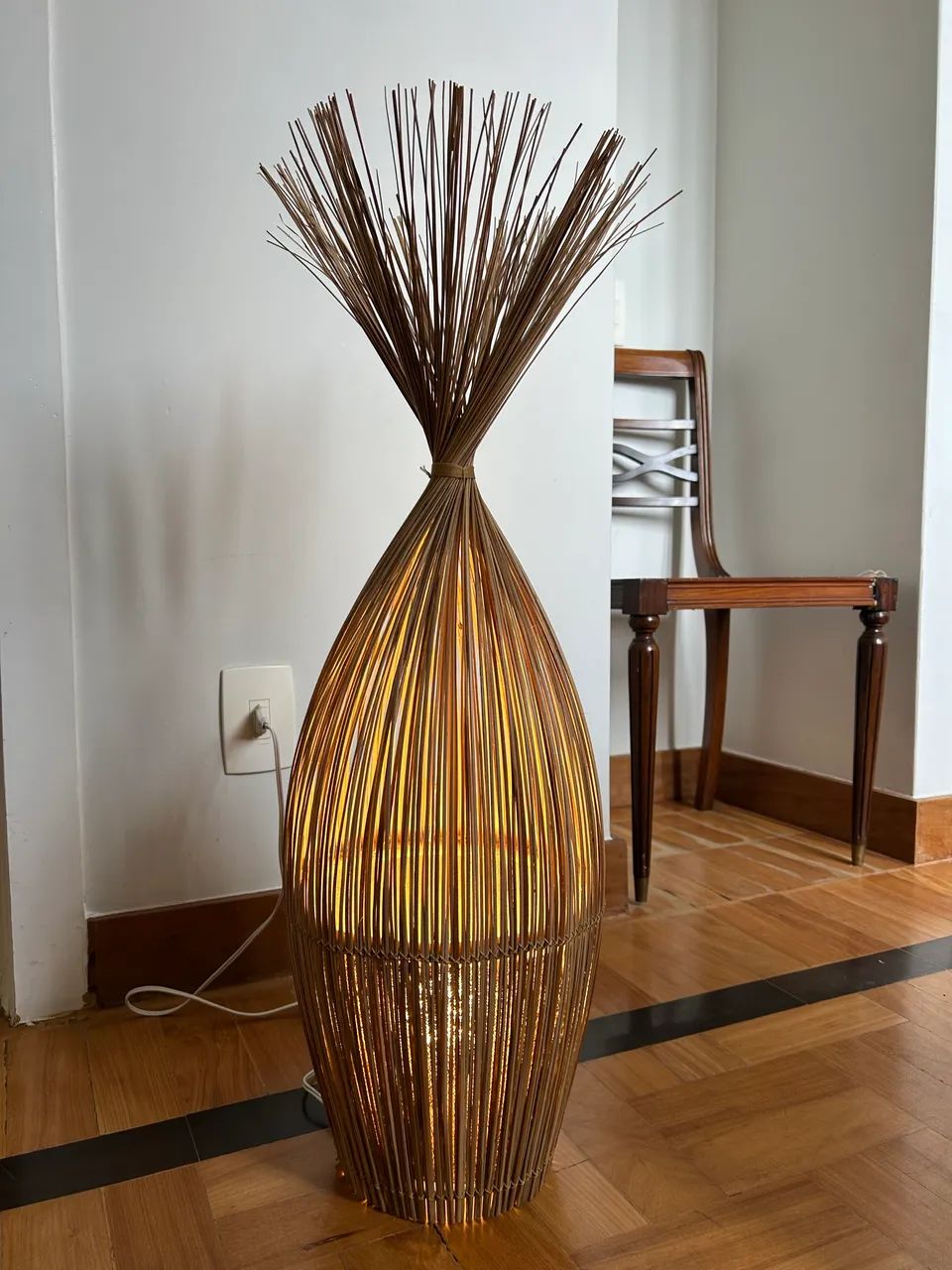 Luminária de fibra de coco