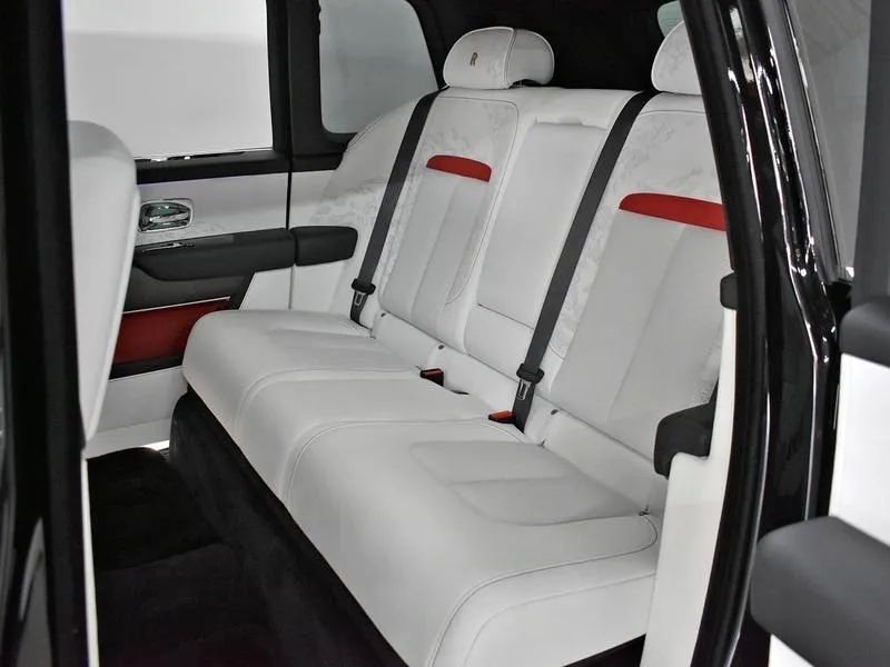 Rolls-Royce Cullinan 6.7 V12 Aut., foto 12 de 19