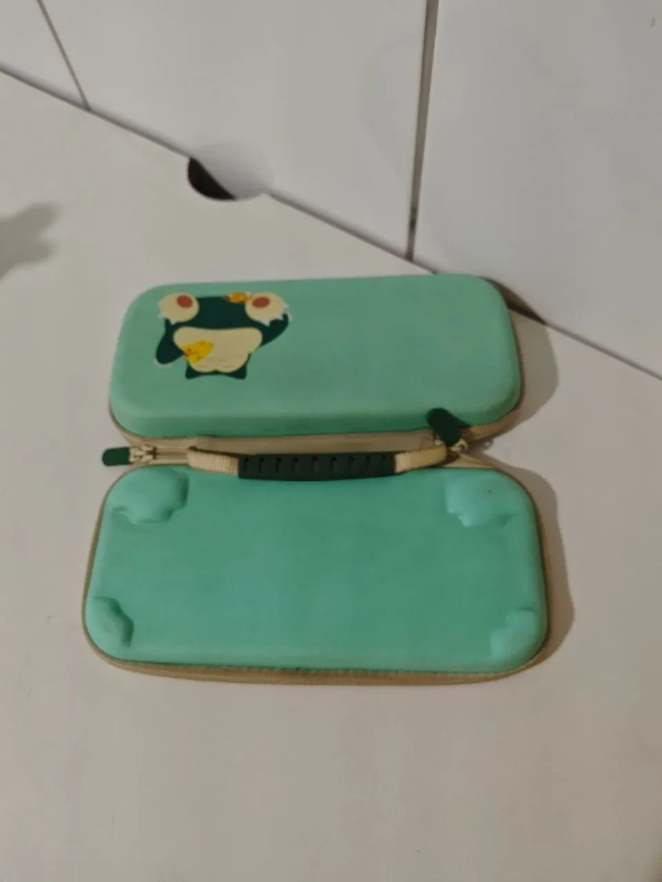 Case Original Pokémon (Snorlax) Nintendo Switch / Lite / OLED - Foto 2