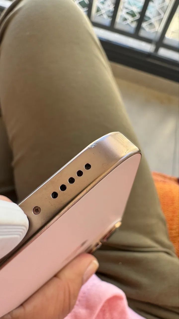 iPhone 16 pro 128GB único dono  - Foto 2