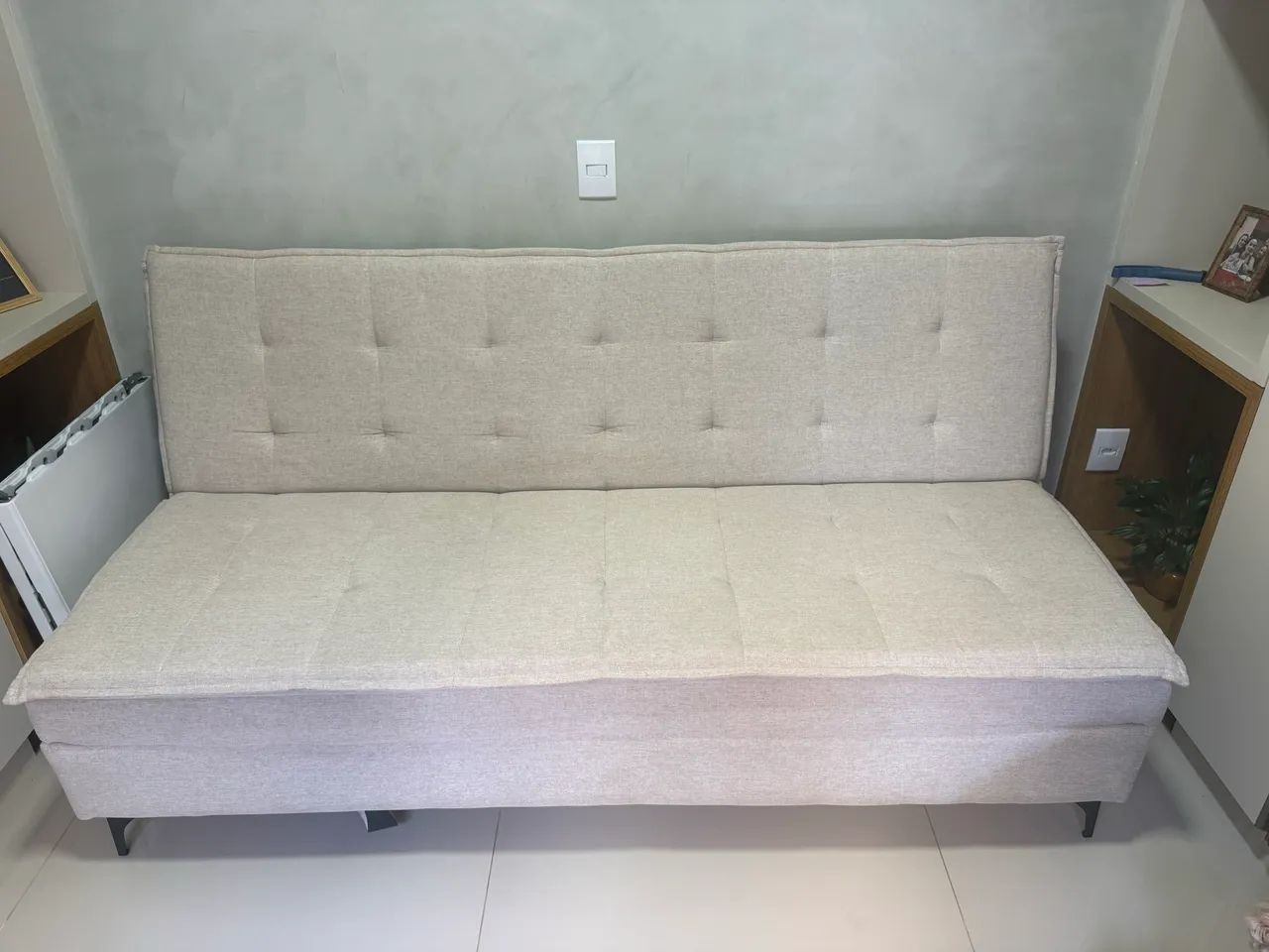 SOFÁ CAMA ORTOBOM moderno e multifuncional, ideal para apartamentos e ambientes compactos