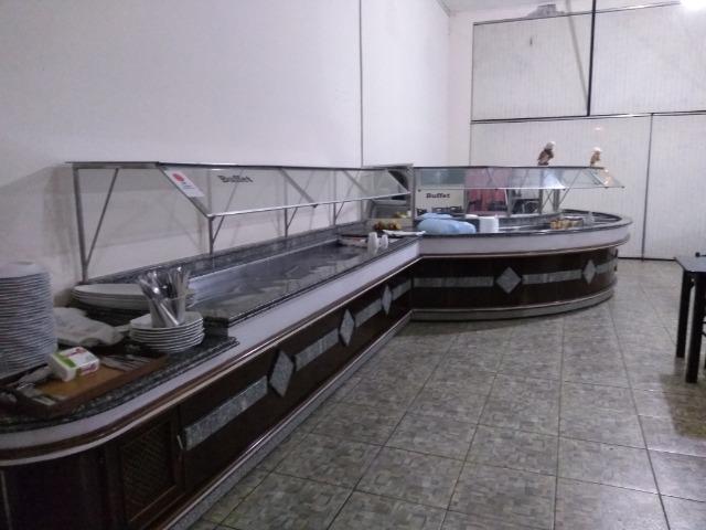 Buffet quente e frio
