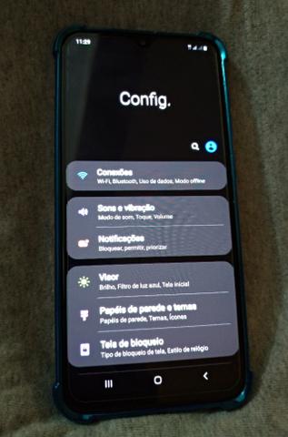 Smartphone Samsung Galaxy A20 32GB - Foto 2