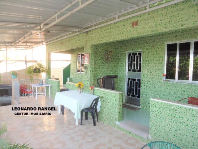 Casa duplex 3quartos, com possibilidade de ganho de renda, em jardim Meriti - Foto 12