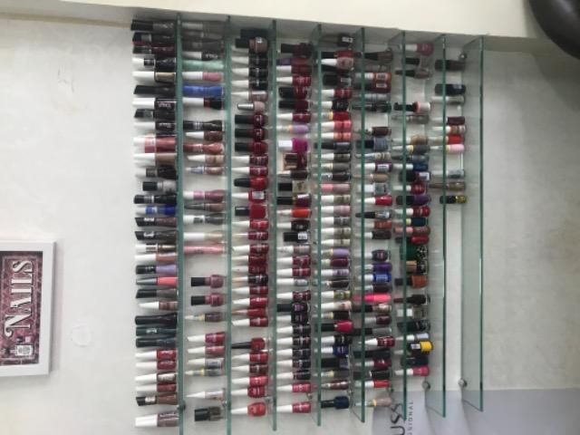 Vaga para trabalhar de manicure