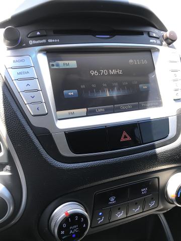 Hyundai IX 35 2015 branca Flex Aut. IMPECAVEL - Foto 17