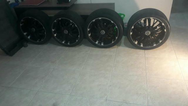 Rodas de 18 vendo ou troco só mim ligar n tenho zap * - Foto 3