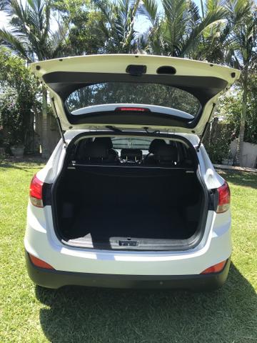 Hyundai IX 35 2015 branca Flex Aut. IMPECAVEL - Foto 12
