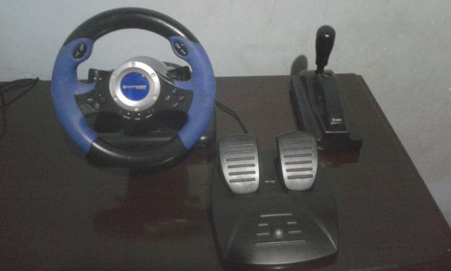 Volante dotcom (p/ pc e ps2)