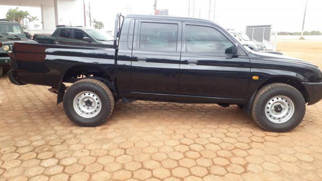 Mitsubishi L200 GL 2.5 4X4 - Foto 9