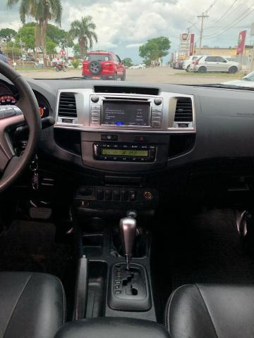 Toyota hilux 2015/2015 3.0 srv top 4x4 cd 16v turbo intercooler diesel 4p automático - Foto 3