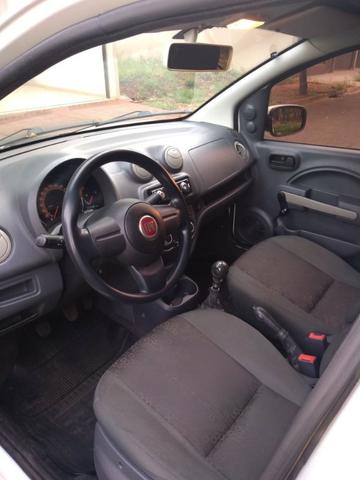 Fiat UNO Vivace 4P - 2012 - Foto 7