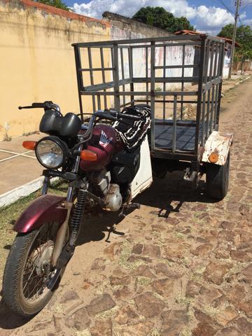 Vende-se Triciclo Honda 150, em dias - Foto 2