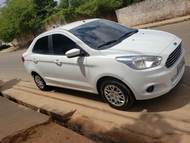 Vende-se Ford Ka sedã