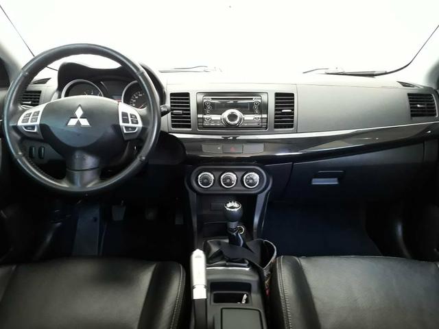 Mitsubishi Lancer MT 2.0 . Manual - Foto 5