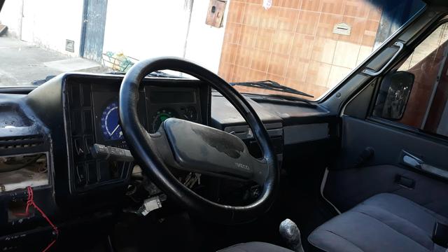 Iveco caminhão furgão - Foto 3