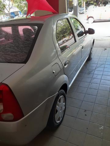 Renault Logan - Foto 2