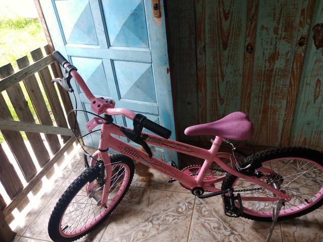Bicicleta aro 20 usada pouquíssimo - Foto 3